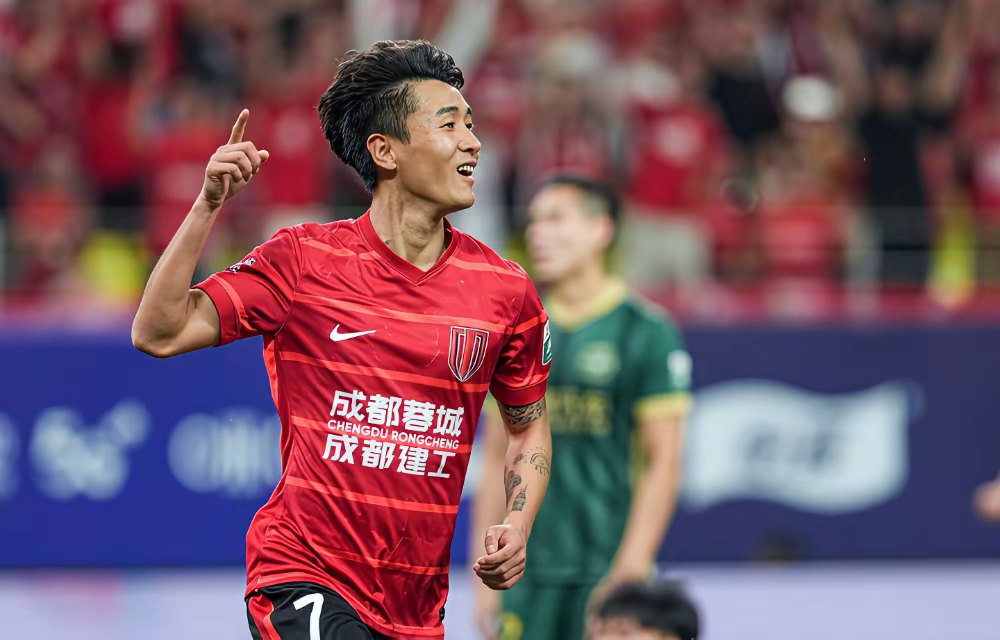 关于赛前亚冠焦点战，圣安东尼奥马刺官宣签约，压力陡增，阵容厚度经受考验的信息